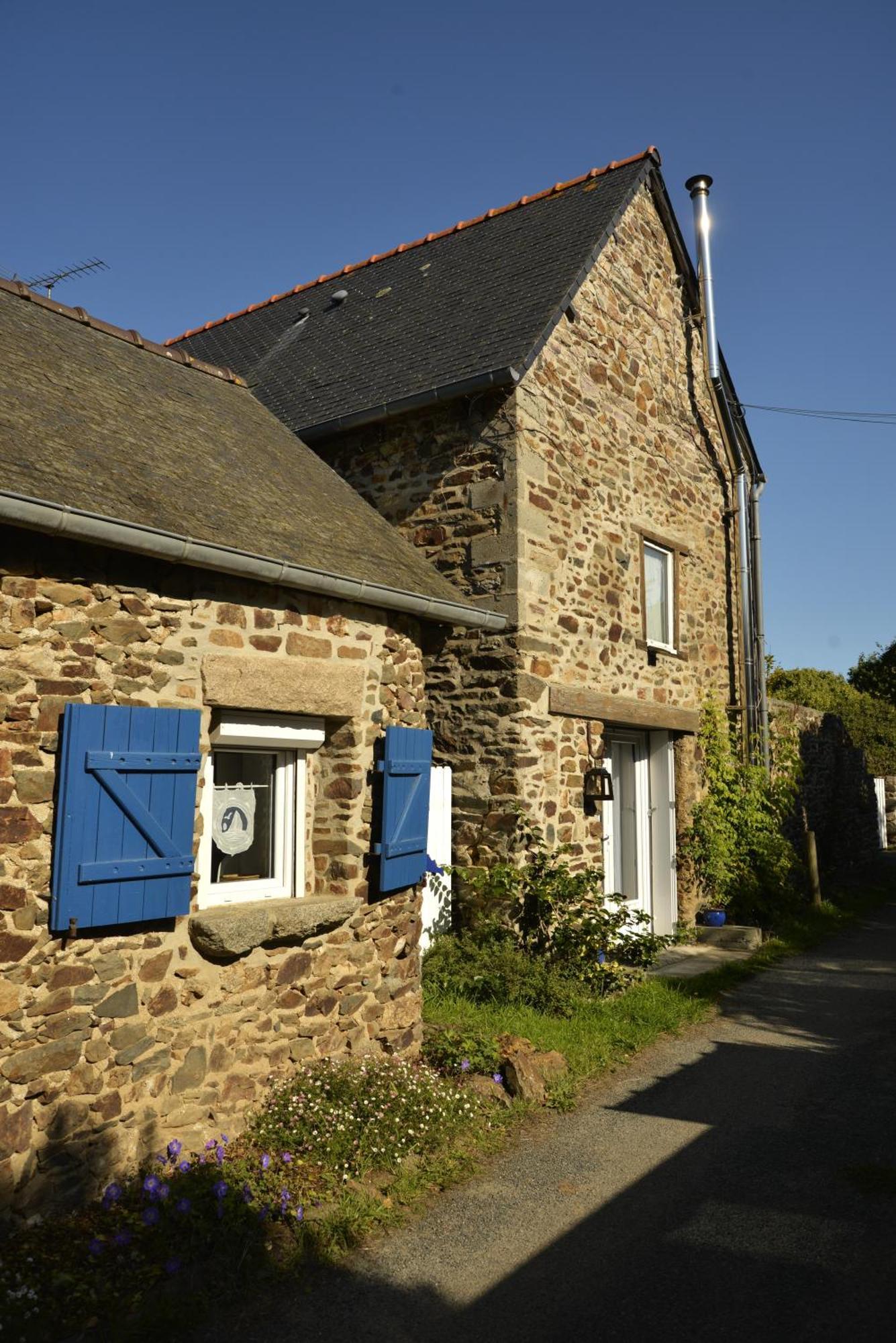 Maisonnette Et Gite Proches De La Mer Plouha Exterior foto